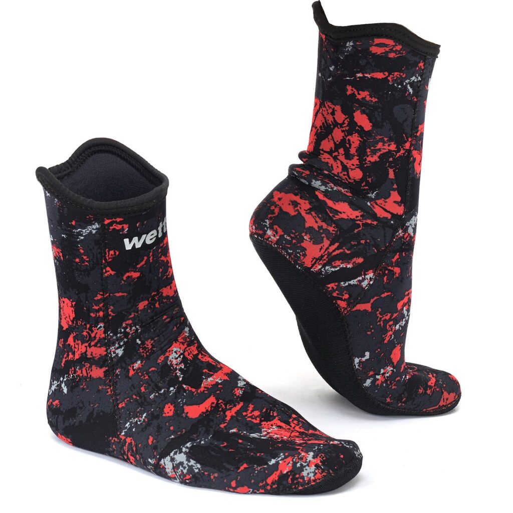 3mm booties red camo