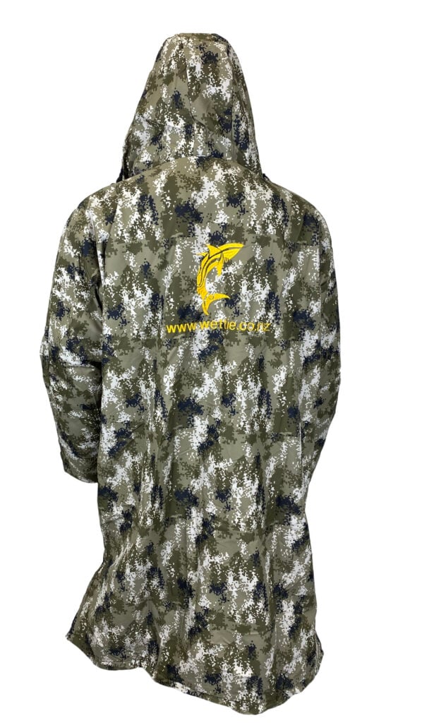 camo jacket back f